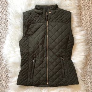 NWT Francescas Collection Quinn Olive Quilted Vest